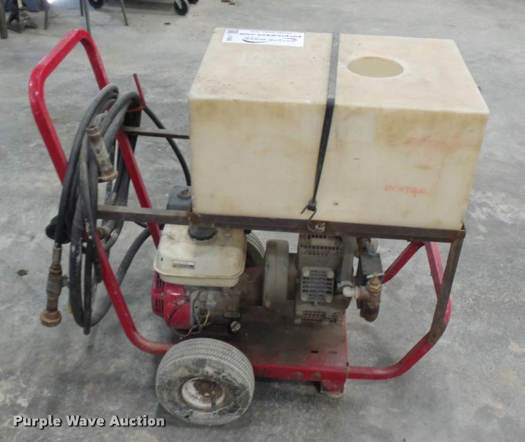 image for item J1585 Wheeler Rex 466000 hydrostatic test pump