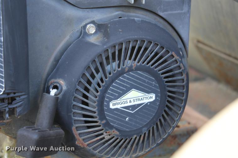 image for item K1960 1970 International Loadstar 1900 tank truck