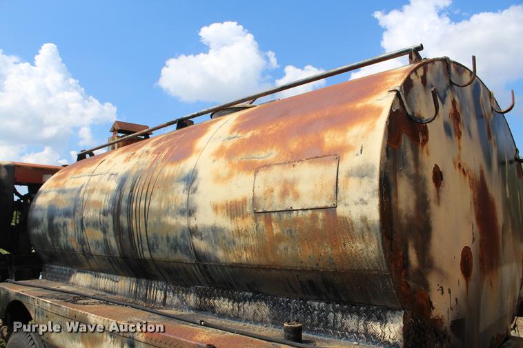 image for item K1967 1975 Ford oil distributor truck