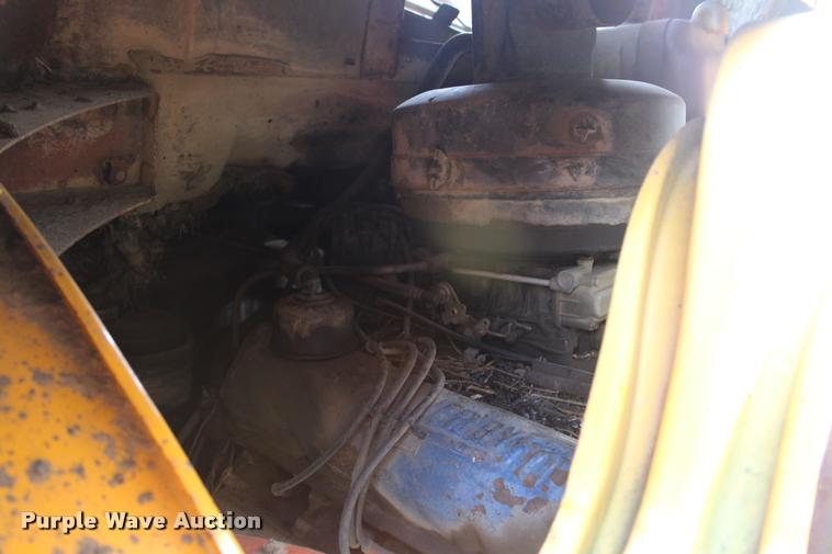 image for item K1967 1975 Ford oil distributor truck