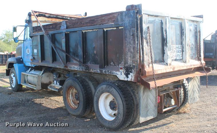 image for item K1972 1988 Freightliner dump truck
