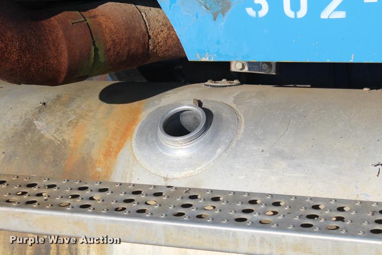 image for item K1972 1988 Freightliner dump truck