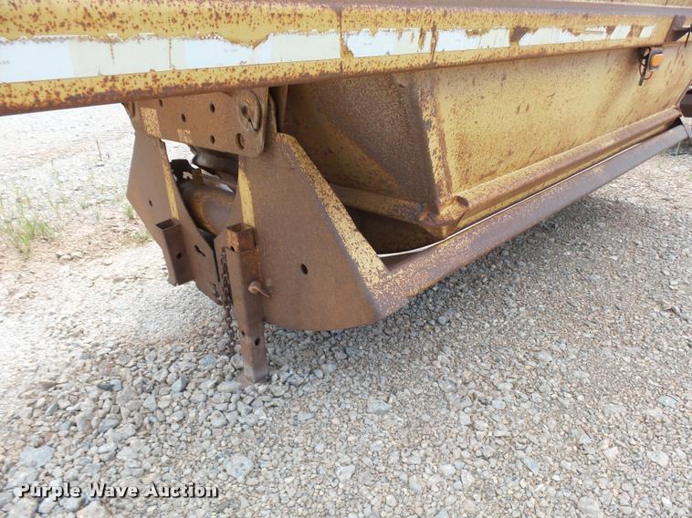 image for item K3103 1996 Load King 2060 bottom dump trailer