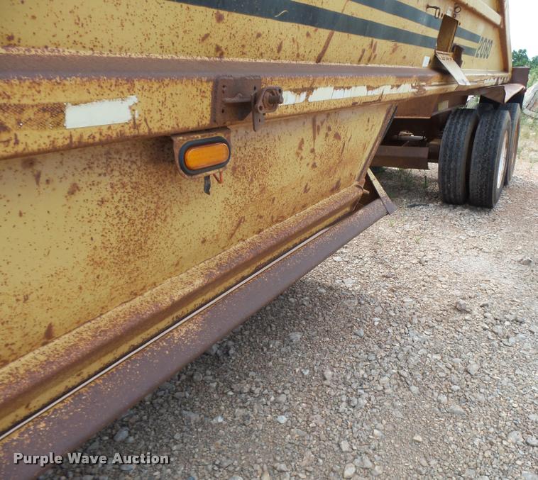 image for item K3103 1996 Load King 2060 bottom dump trailer