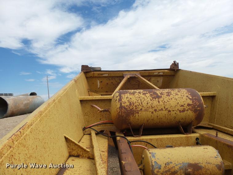 image for item K3103 1996 Load King 2060 bottom dump trailer