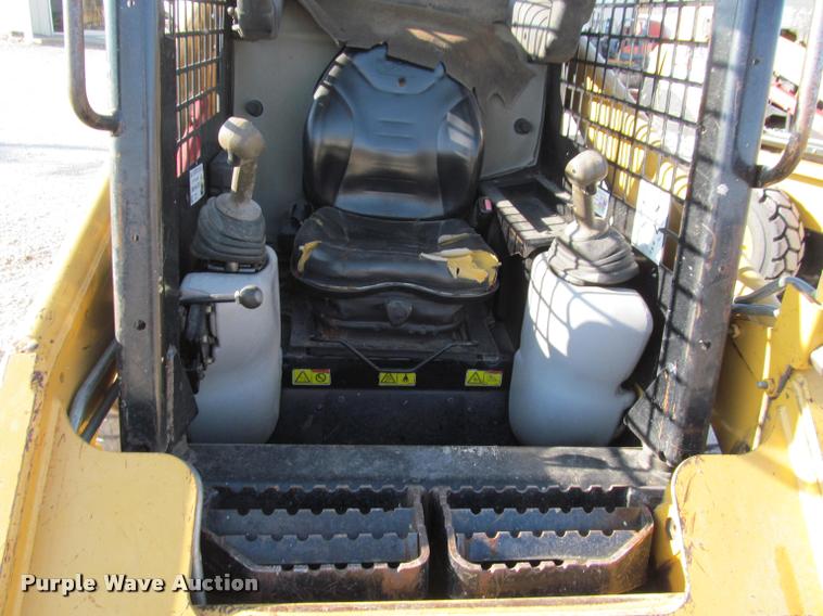 image for item K4996 2006 Caterpillar 216B skid steer