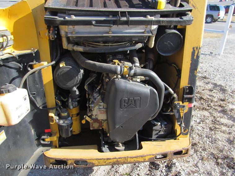 image for item K4996 2006 Caterpillar 216B skid steer