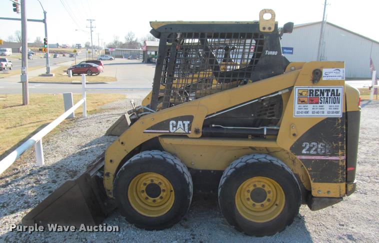 image for item K4997 2004 Caterpillar 226B skid steer