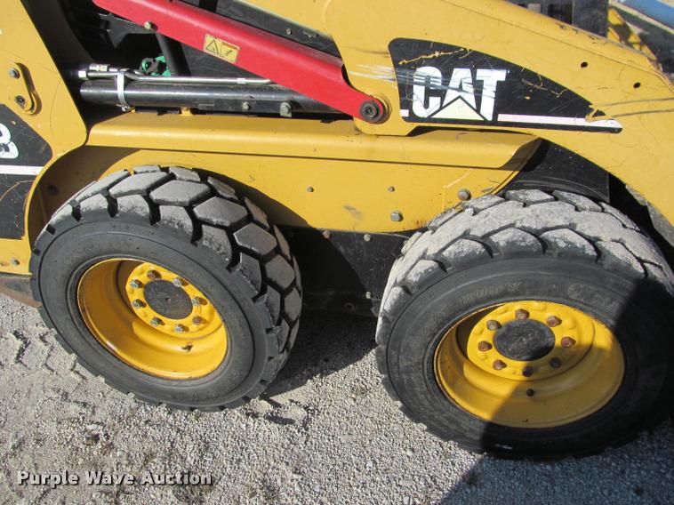 image for item K4997 2004 Caterpillar 226B skid steer