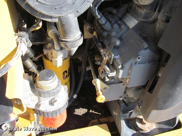 image for item K4997 2004 Caterpillar 226B skid steer