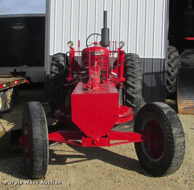 image for item K6163 Mccormick Farmall M30 motor grader