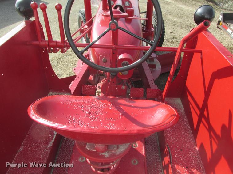 image for item K6163 Mccormick Farmall M30 motor grader