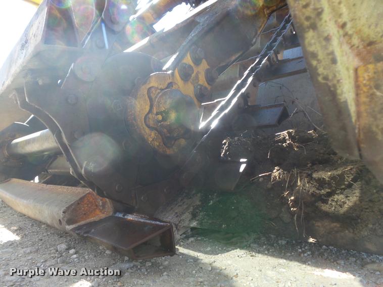 image for item K7698 1969 John Deere 860 elevating scraper