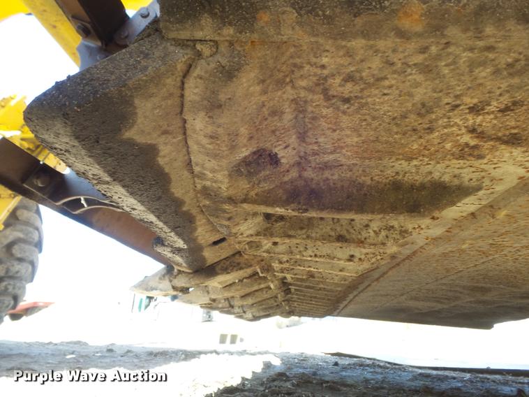 image for item K7698 1969 John Deere 860 elevating scraper