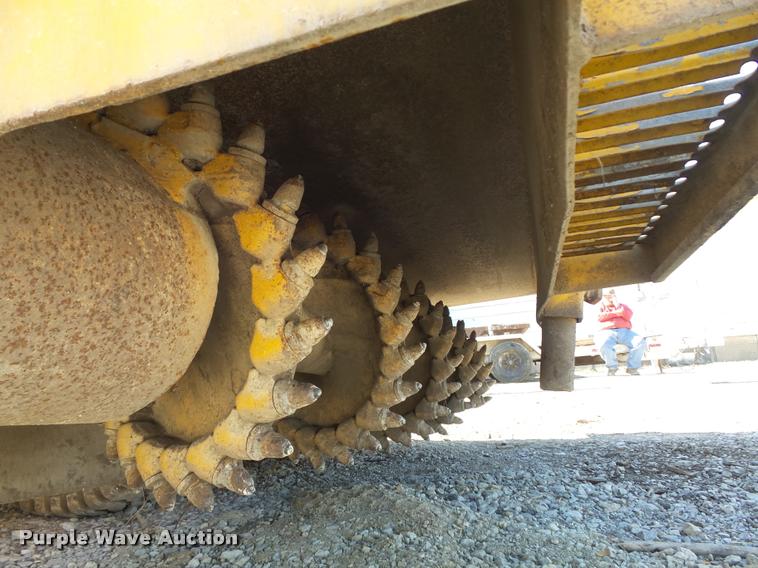 image for item K7699 1995 Puckett Bros 850SF curb machine