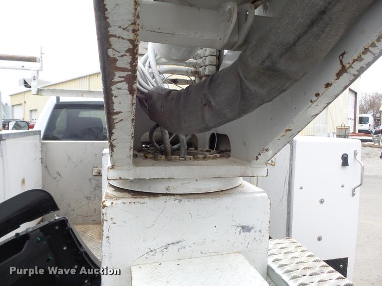 image for item K7700 2010 Brand FX service bed