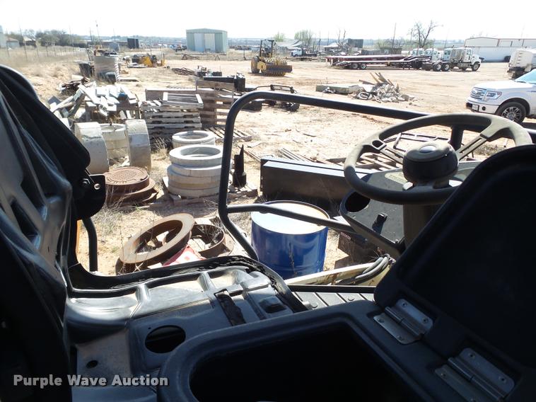 image for item L1601 Ingersoll Rand SD-70DTF single drum roller