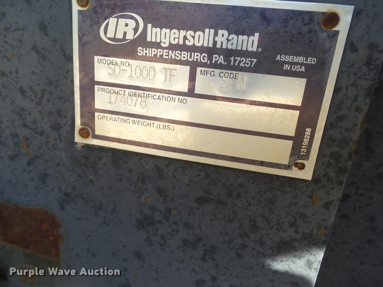 image for item L1601 Ingersoll Rand SD-70DTF single drum roller
