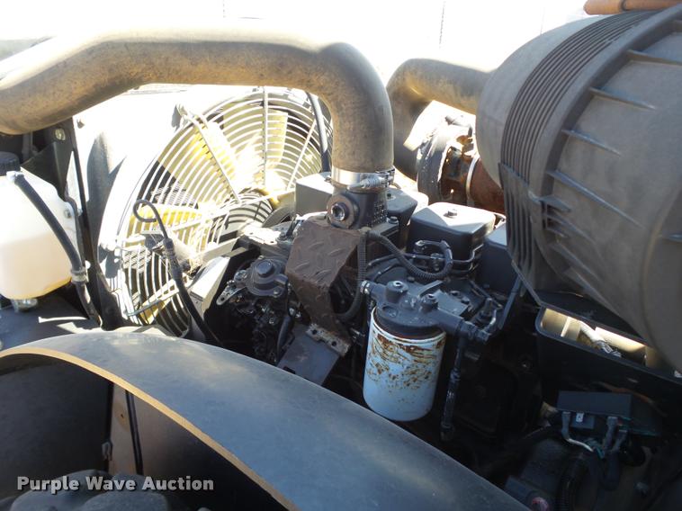 image for item L1601 Ingersoll Rand SD-70DTF single drum roller