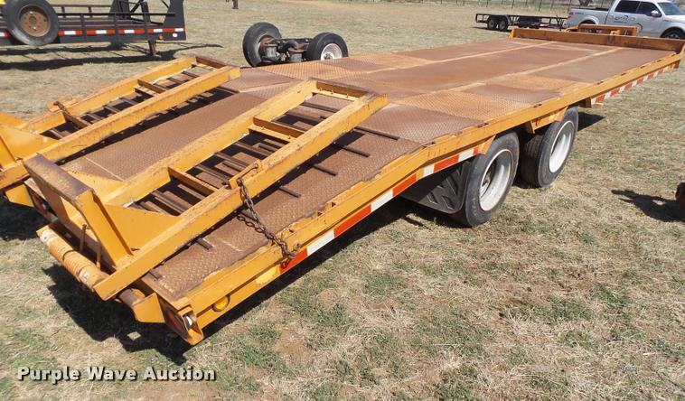image for item L1606 1995 Hudson equipment trailer