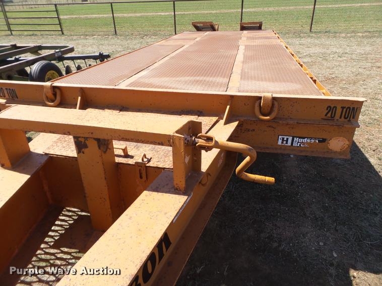 image for item L1606 1995 Hudson equipment trailer