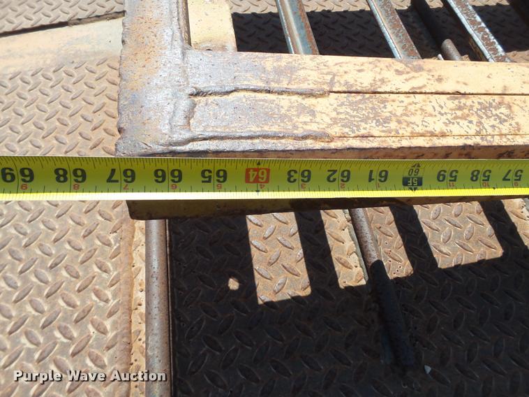 image for item L1606 1995 Hudson equipment trailer