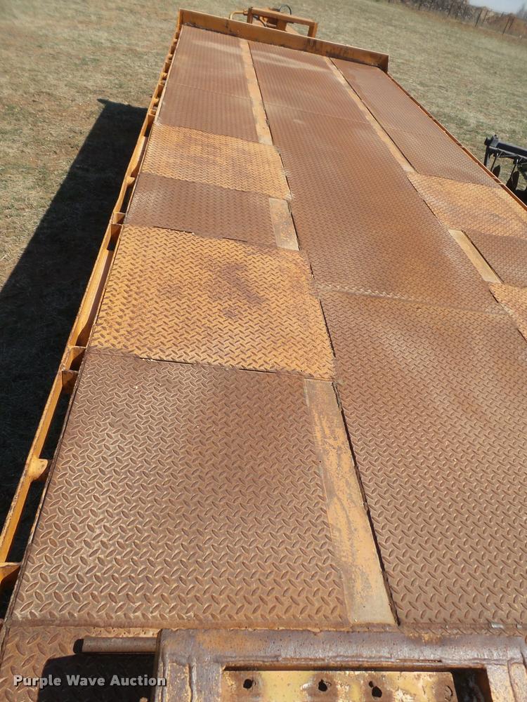 image for item L1606 1995 Hudson equipment trailer