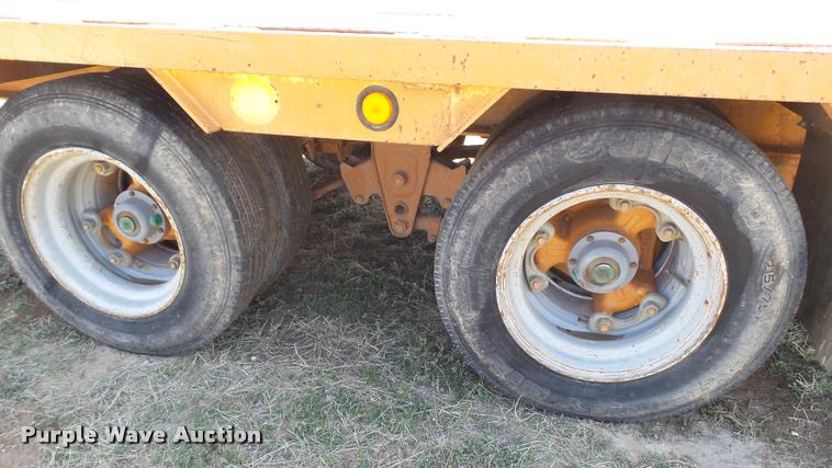 image for item L1606 1995 Hudson equipment trailer