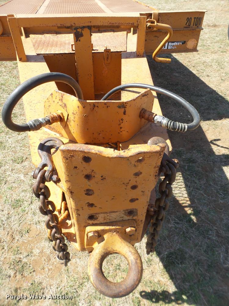 image for item L1606 1995 Hudson equipment trailer