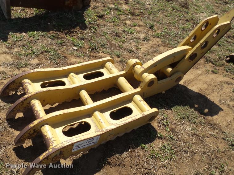 image for item L1613 Excavator thumb