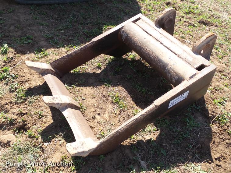 image for item L1615 Excavator digging attachment