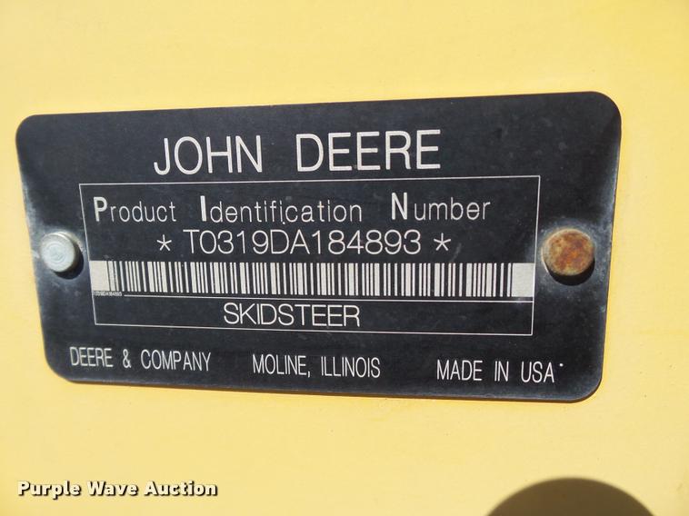 image for item L1616 2010 John Deere 319D skid steer