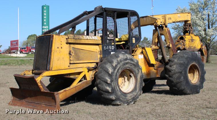 image for item L3028 1985 John Deere 648D skidder