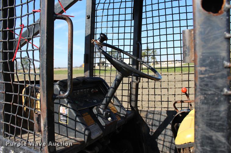 image for item L3028 1985 John Deere 648D skidder