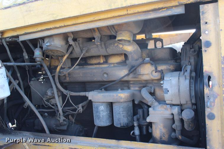 image for item L3028 1985 John Deere 648D skidder