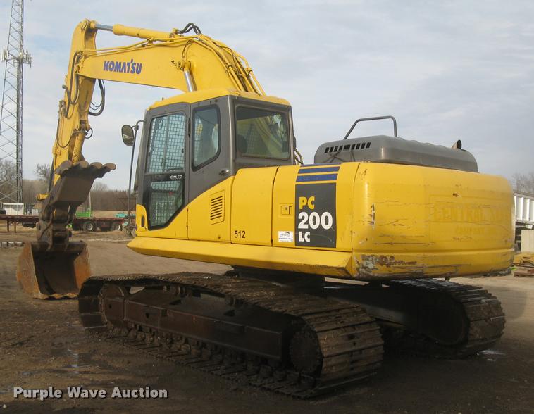 image for item L3969 2004 Komatsu PC200LC-7L excavator