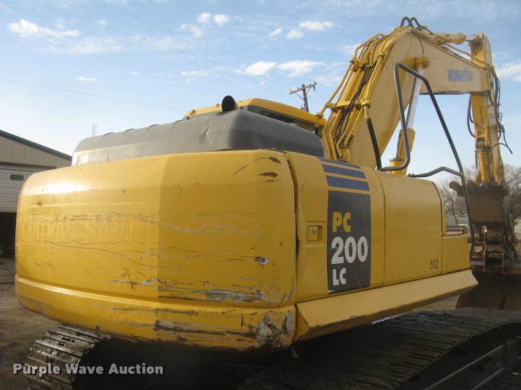 image for item L3969 2004 Komatsu PC200LC-7L excavator