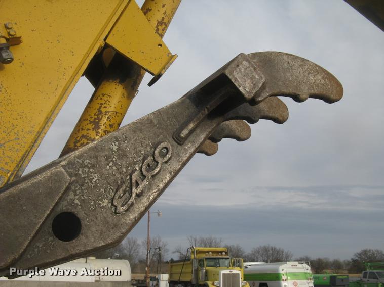 image for item L3969 2004 Komatsu PC200LC-7L excavator