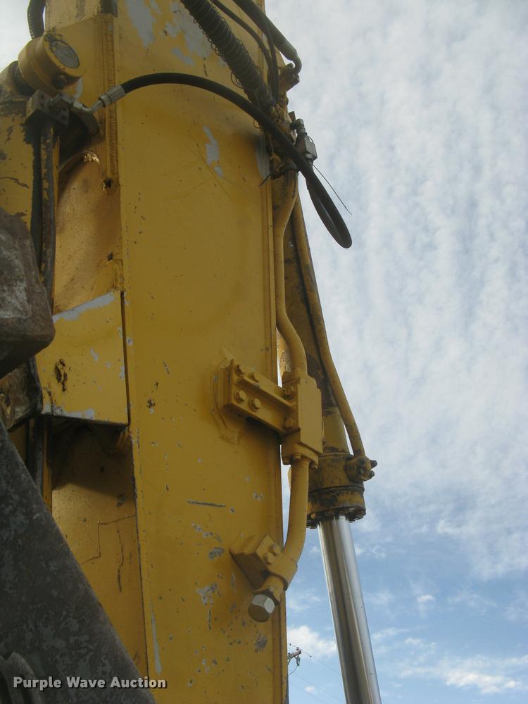 image for item L3969 2004 Komatsu PC200LC-7L excavator