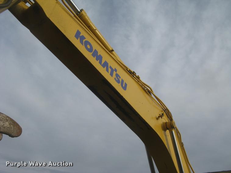 image for item L3969 2004 Komatsu PC200LC-7L excavator