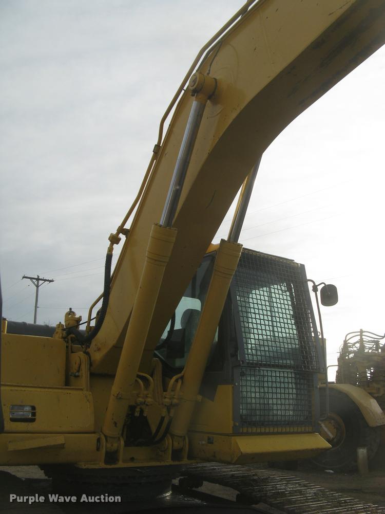 image for item L3969 2004 Komatsu PC200LC-7L excavator