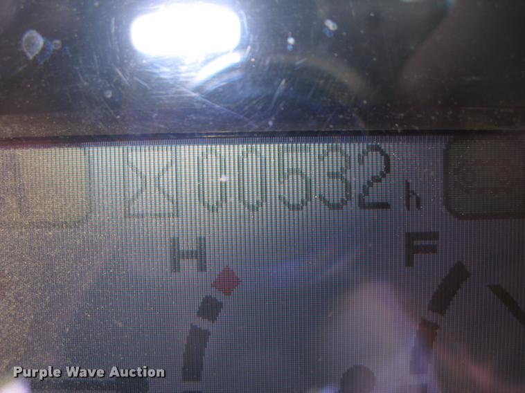 image for item L3969 2004 Komatsu PC200LC-7L excavator