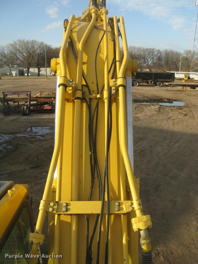 image for item L3969 2004 Komatsu PC200LC-7L excavator