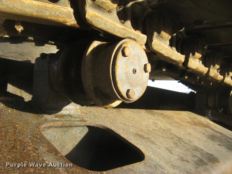 image for item L3969 2004 Komatsu PC200LC-7L excavator