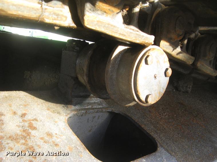 image for item L3969 2004 Komatsu PC200LC-7L excavator