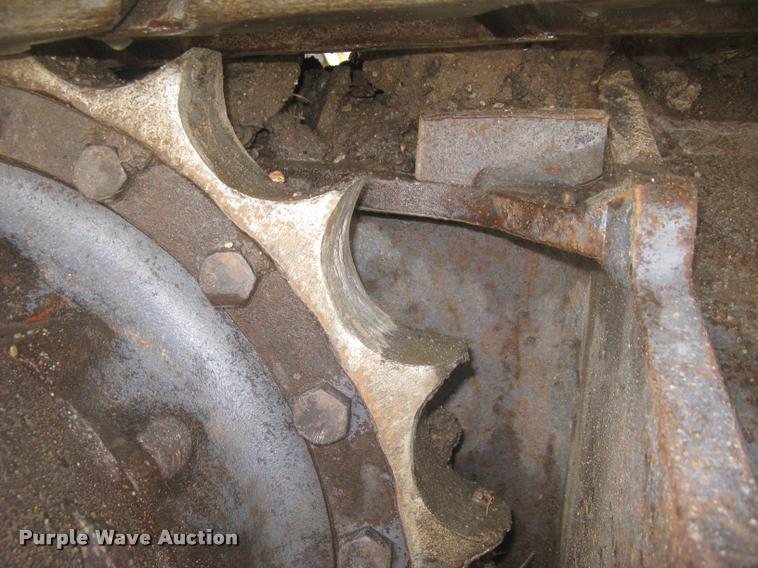 image for item L3969 2004 Komatsu PC200LC-7L excavator