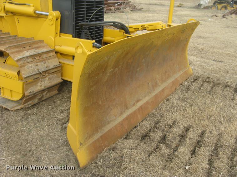 image for item L3970 2004 John Deere 700H LGP dozer