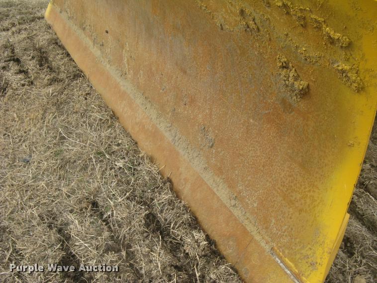 image for item L3970 2004 John Deere 700H LGP dozer