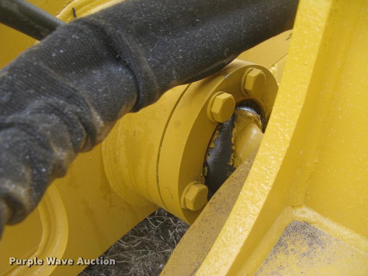 image for item L3970 2004 John Deere 700H LGP dozer