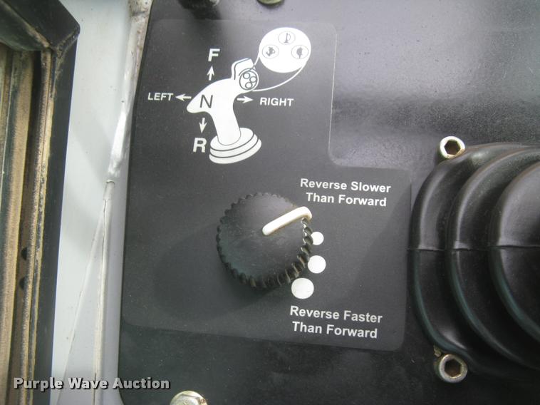 image for item L3970 2004 John Deere 700H LGP dozer